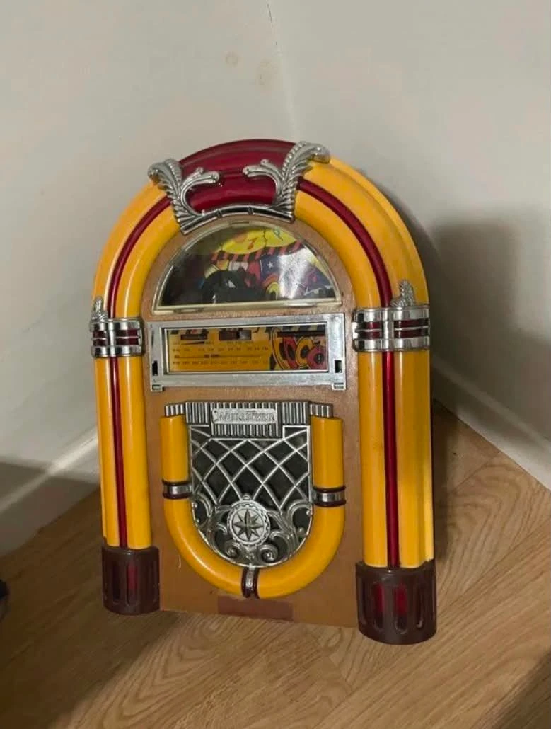 Caixa de galocha de rádio vintage – photo 2